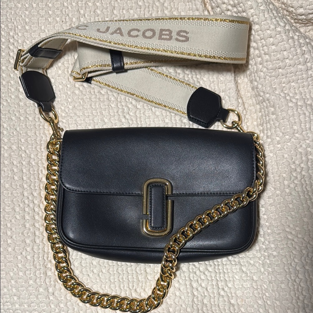 Marc Jacobs Black Leather Crossbody Bag